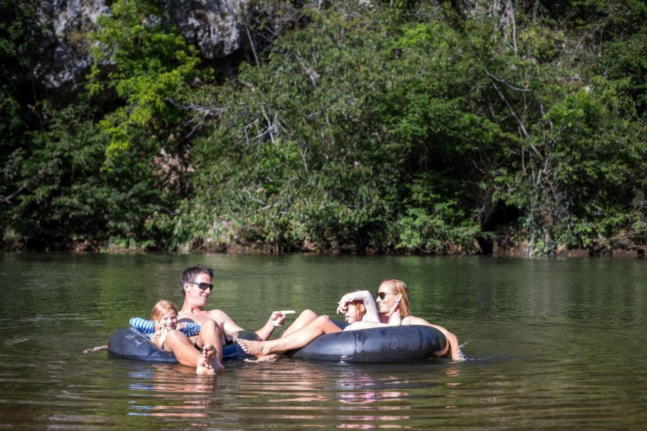 Sweet Songs Jungle Lodge San Ignacio Bagian luar foto